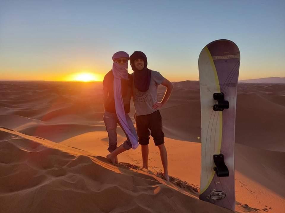 Chegaga Nomad Camp Hotel El Gouera ภายนอก รูปภาพ